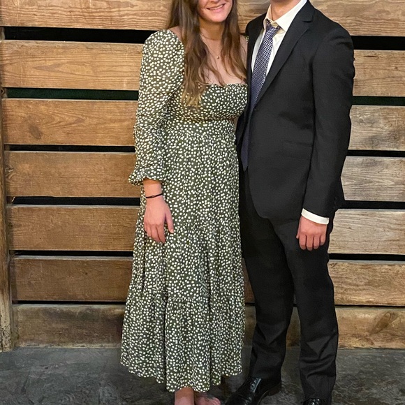 Reformation Dresses & Skirts - Reformation dress size 6